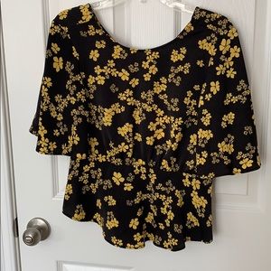 Who What Wear Black and Yellow Floral Top